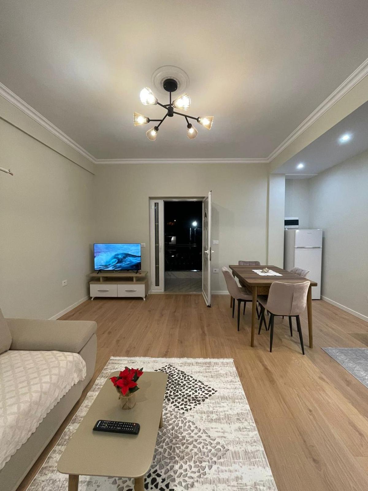Villa Vsv:Second Flat+Parking Kamez Kültér fotó